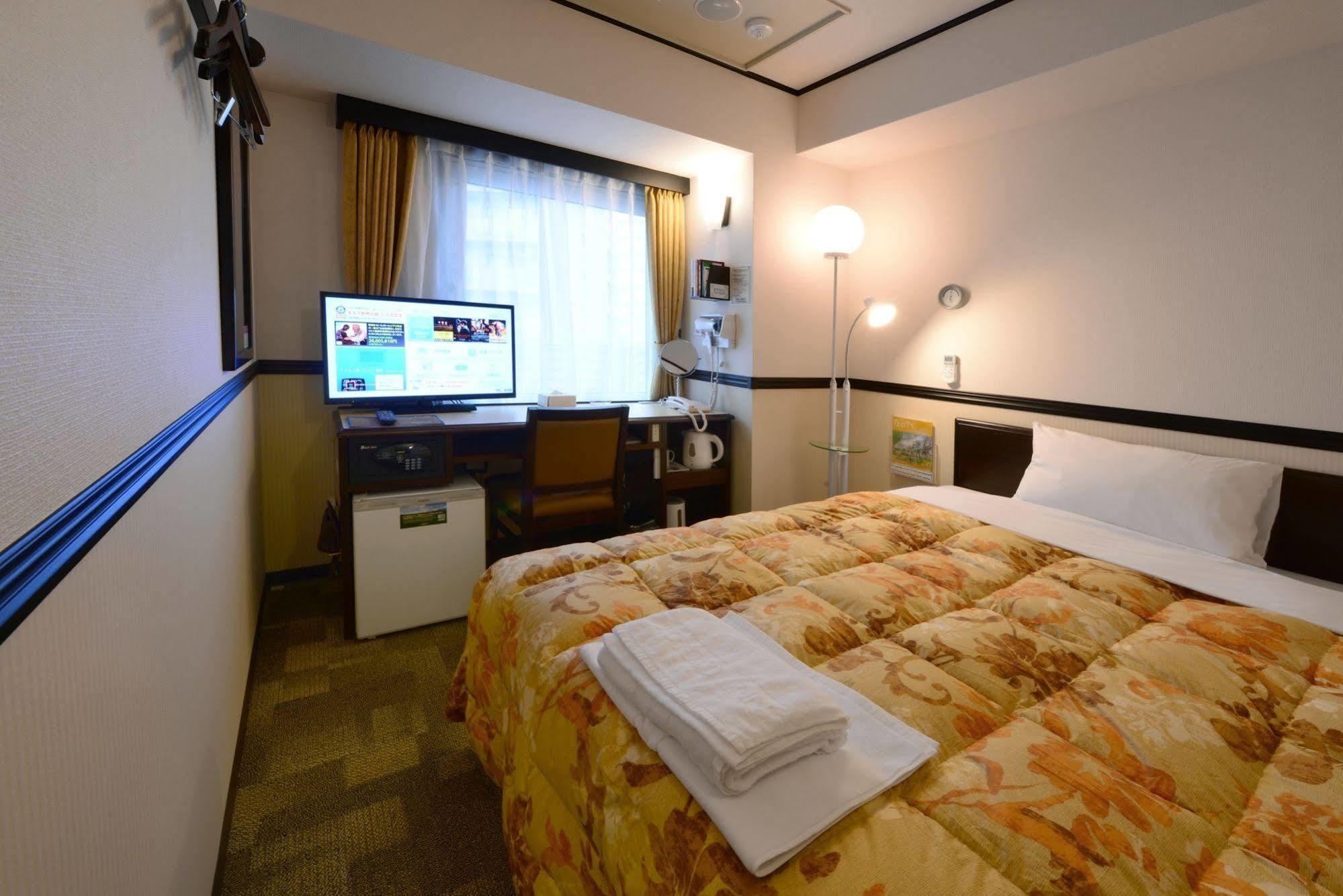 Toyoko Inn Misato Ekimae المظهر الخارجي الصورة
